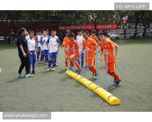 昌江足球星崛起引领地方足球新风潮助力中国足球事业发展 昌江足球星崛起引领地方足球新风潮助力中国足球事业发展