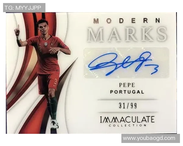 球星卡手提足球是否适合比赛使用的全面分析与讨论