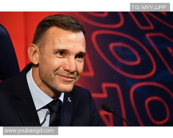 舍甫琴科：从乌克兰足球传奇到世界足坛璀璨明星的辉煌历程