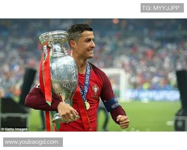 足球巨星颜值与气场并重 谁的外形最具威慑力与实力象征