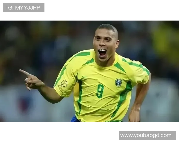 足球敬礼球星：从场上风采到场下精神，致敬那些用动作传递荣耀的传奇人物